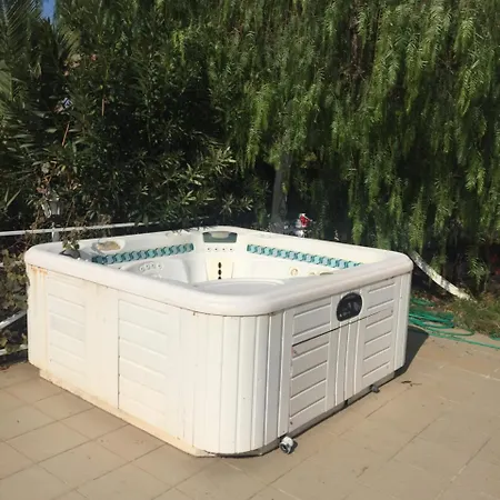 Era (adults Only) מלון 3*